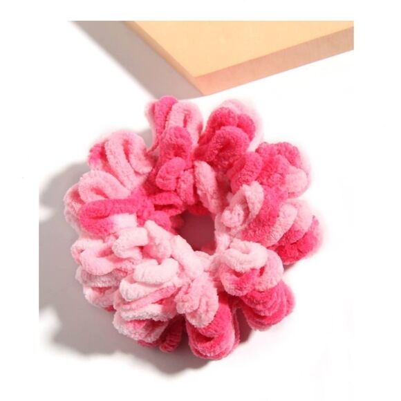 Pink Fuzzy Scrunchie *2/12$ - Picture 1 of 6